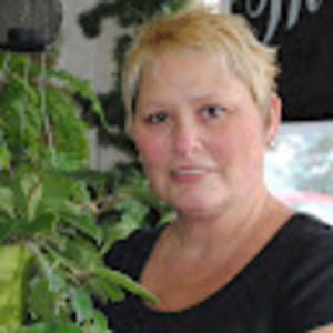 Meet your Posher, Liz